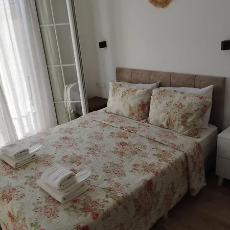 Adil Nocleg ze śniadaniem