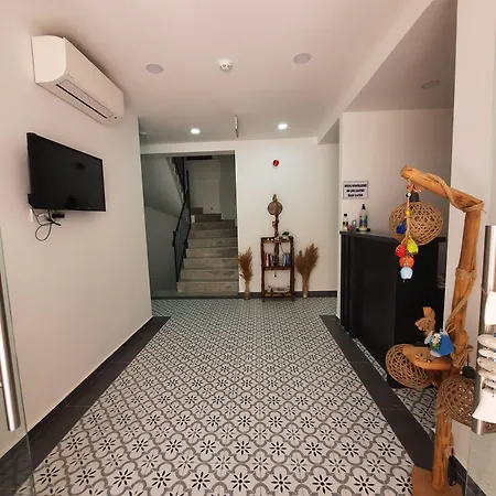 Adil Nocleg ze śniadaniem Çeşme