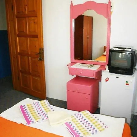 住宿加早餐酒店 爱迪尔畔斯永旅馆