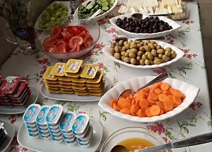 Adil Panzió Çeşme