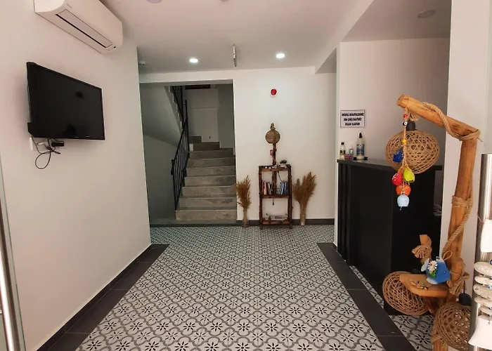 Adil Panzió Çeşme